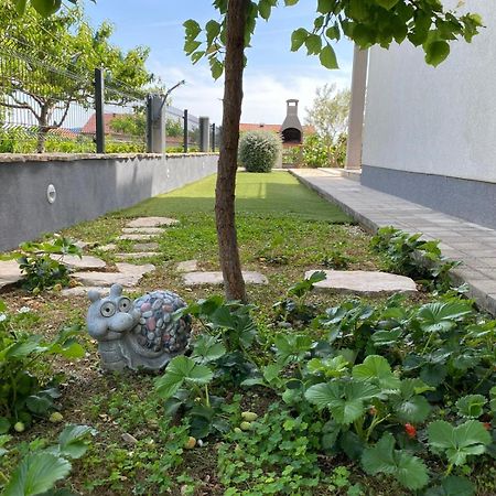 Villa Fidelissima Kaštela Buitenkant foto